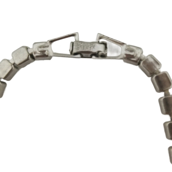 JEWELRY FASHIONS MID CENTURY BABY BLUE AUSTRIAN CRYSTAL CHAIN CHOKER NECKLACE - Picture 7 of 7